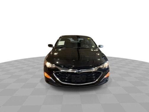 Mosaic Black Metallic 2021 Chevrolet Malibu 4dr Sdn RS