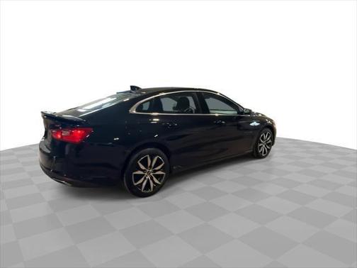 Mosaic Black Metallic 2021 Chevrolet Malibu 4dr Sdn RS