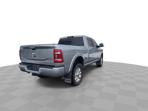 Billet Silver Metallic Clearcoat 2022 RAM 2500 Laramie 4x4 Crew Cab 6'4" Box