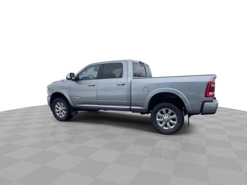 2022 RAM 2500 Laramie Crew Cab 4x4 6'4' Box