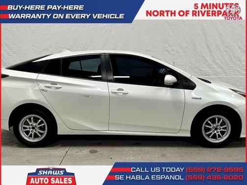 2017 Toyota Prius One