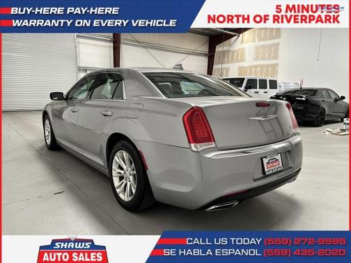2018 Chrysler 300 Touring
