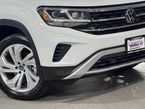 2023 Volkswagen Atlas 3.6L SE w/Technology