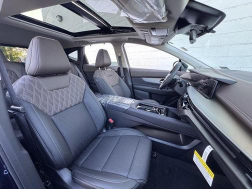 2025 Nissan Murano Platinum