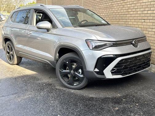 2025 Volkswagen Taos 1.5T SEL
