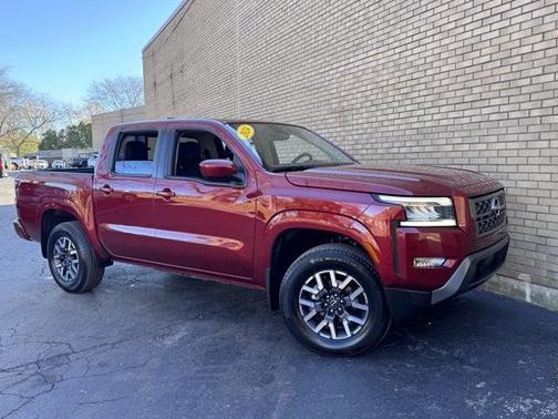 2024 Nissan Frontier SL