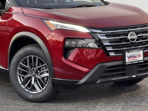 2025 Nissan Rogue S