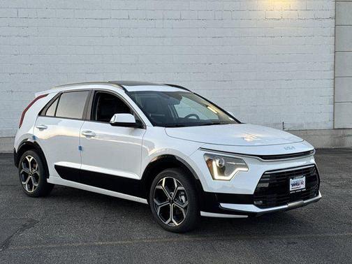 2025 Kia Niro EX Touring