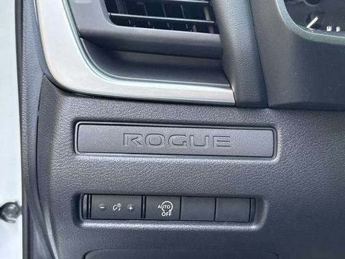 2025 Nissan Rogue S
