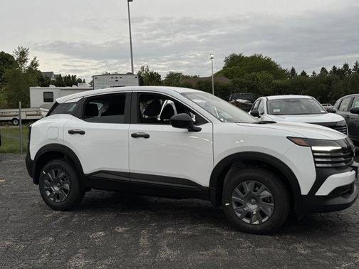 Fresh Powder 2026 Nissan Kicks S