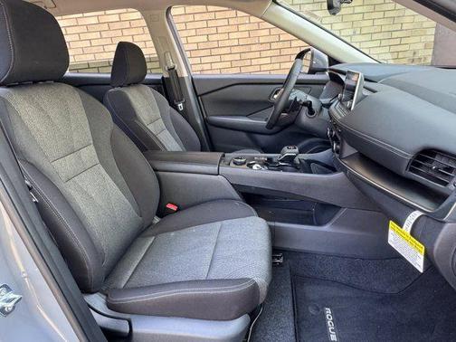 Boulder Gray Metallic 2026 Nissan Rogue SV