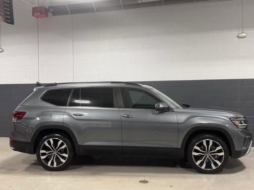 2022 Volkswagen Atlas 3.6L SE w/Technology