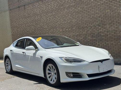 Pearl White Multi 2018 Tesla Model S 100D