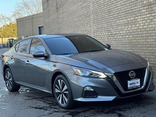 2021 Nissan Altima 2.5 SV