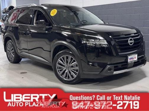 2024 Nissan Pathfinder SL