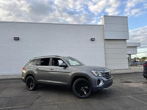2025 Volkswagen Atlas 2.0T SE