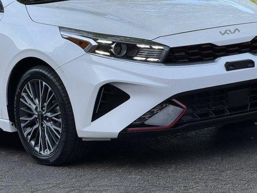 Snow White Pearl 2023 Kia Forte GT-Line
