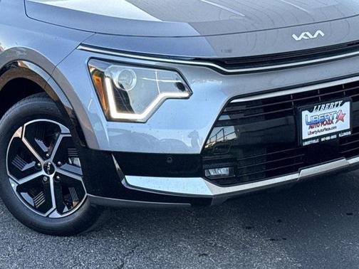 2025 Kia Niro SX