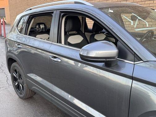 2025 Volkswagen Taos 1.5T SEL