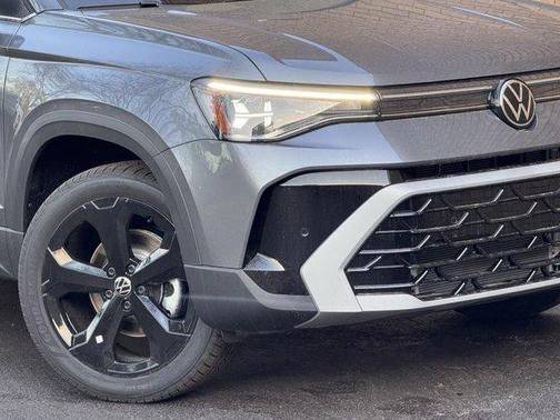 2025 Volkswagen Taos 1.5T SEL