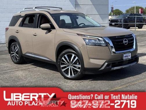 2025 Nissan Pathfinder Platinum