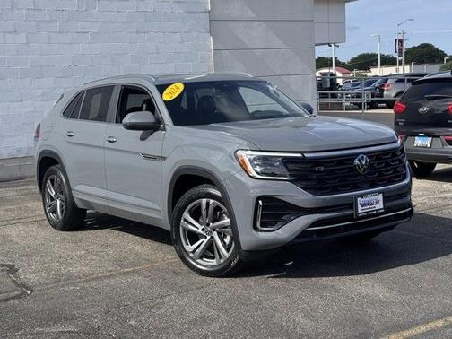2024 Volkswagen Atlas Cross Sport 2.0T SEL R-Line