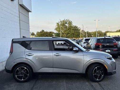 2023 Kia Soul EX