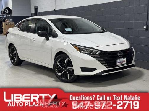 2025 Nissan Versa 1.6 SR