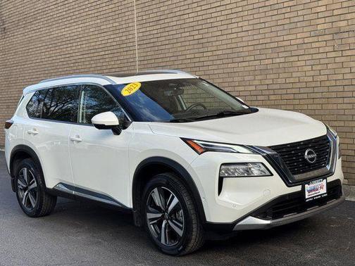 White 2023 Nissan Rogue Platinum