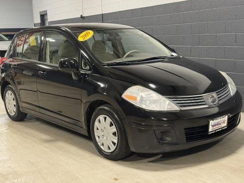 2009 Nissan Versa 1.8 S