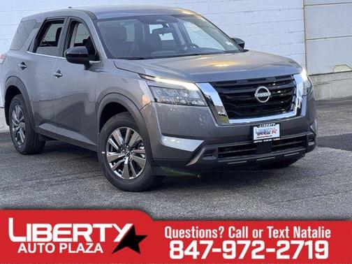 2025 Nissan Pathfinder S