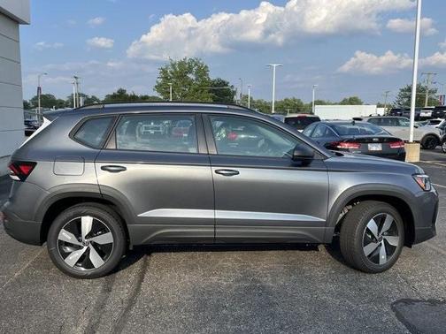 2025 Volkswagen Taos 1.5T S