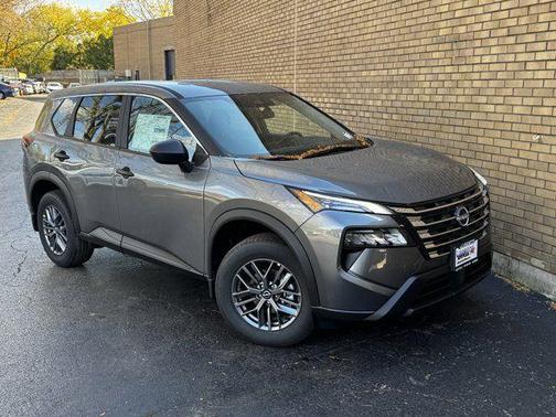Gun Metallic 2026 Nissan Rogue S