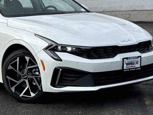 2025 Kia K5 EX
