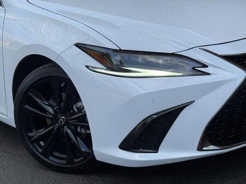 2025 Lexus ES 350 350