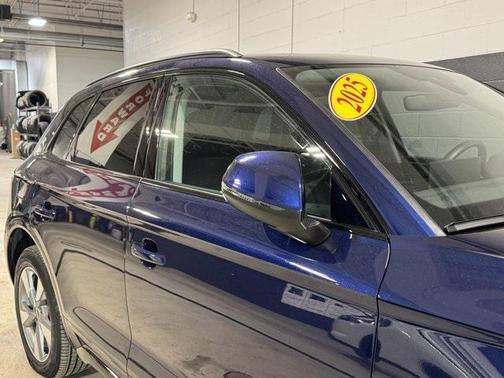 2025 Audi Q5 40 Premium