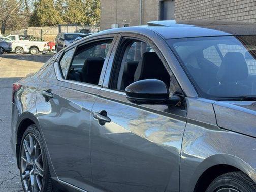 2023 Nissan Altima 2.0 SR