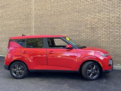 2022 Kia Soul EX