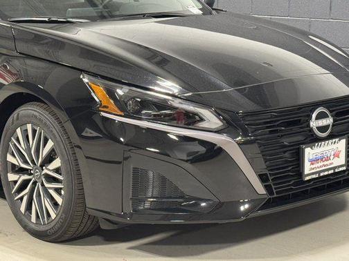 Black 2026 Nissan Altima SV