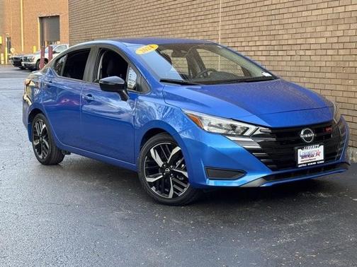 2024 Nissan Versa 1.6 SR