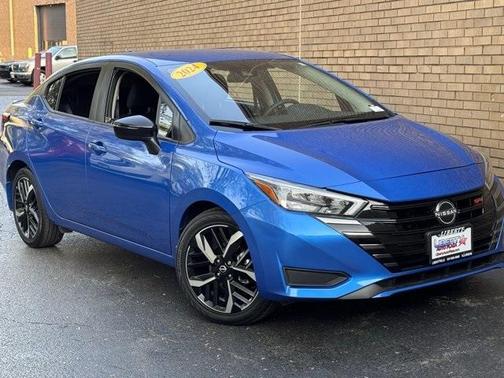 2024 Nissan Versa 1.6 SR