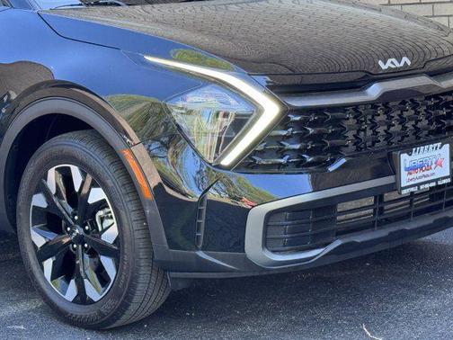 Ebony Black 2023 Kia Sportage X-Line