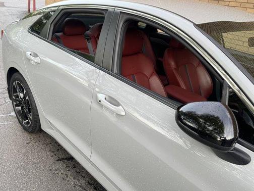 Wolf Gray 2024 Kia K5 GT-Line