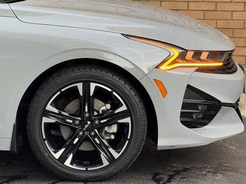 Wolf Gray 2024 Kia K5 GT-Line