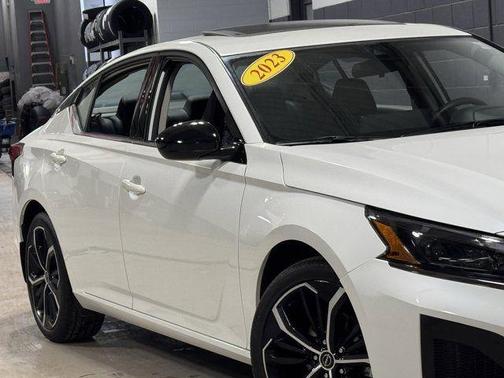 2023 Nissan Altima 2.5 SR