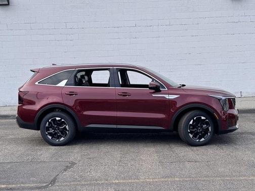 2025 Kia Sorento S