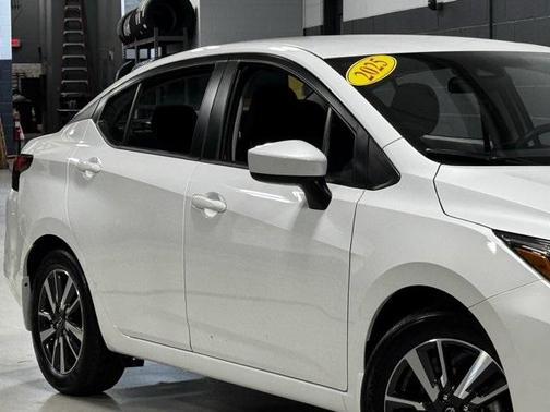 2025 Nissan Versa 1.6 SV