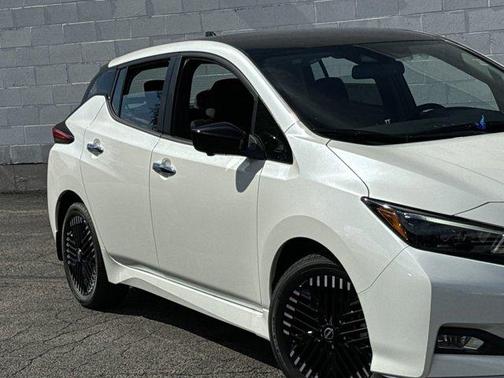 2025 Nissan Leaf SV PLUS