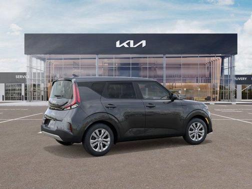 Gravity Gray 2025 Kia Soul LX