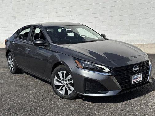 Gun Metallic 2025 Nissan Altima S